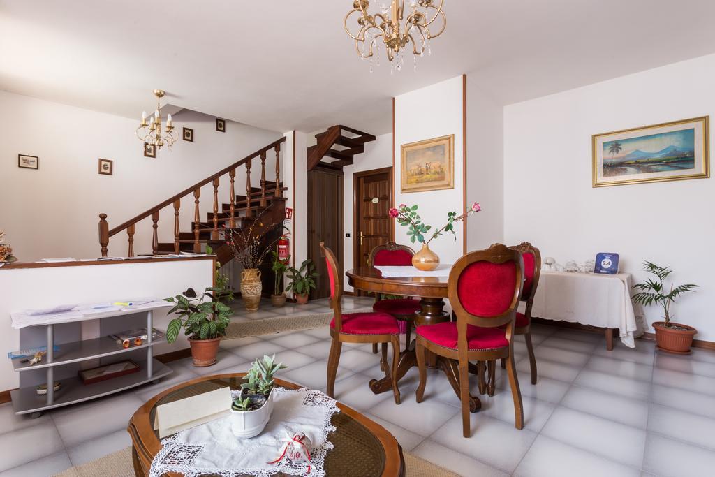 B&B Il Mirto Oristano Eksteriør billede